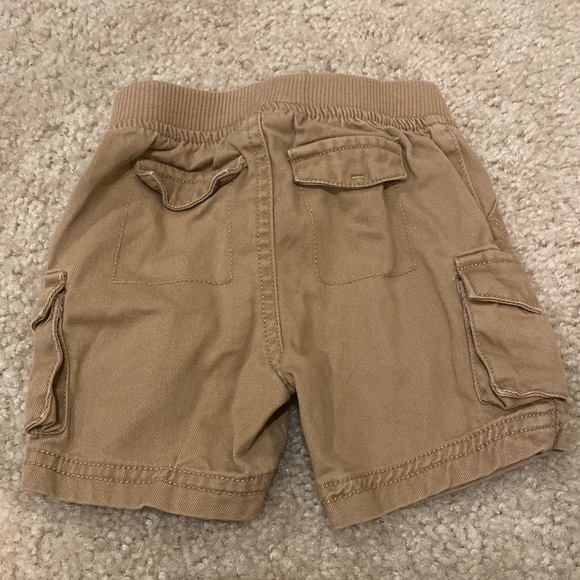 Cherokee boys cargo khaki shorts - Picture 3 of 3